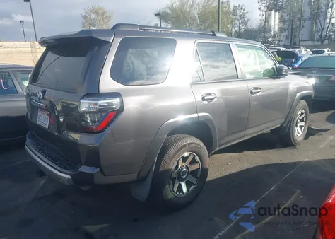 2019 Toyota 4Runner Trd Off Road из США, поврежденный, VIN JTEBU5JR0K5618699
